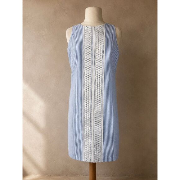 London Times Dresses & Skirts - London Times Sz 8 Blue White Seersucker Lace Shift Dress Sleeveless Sheath